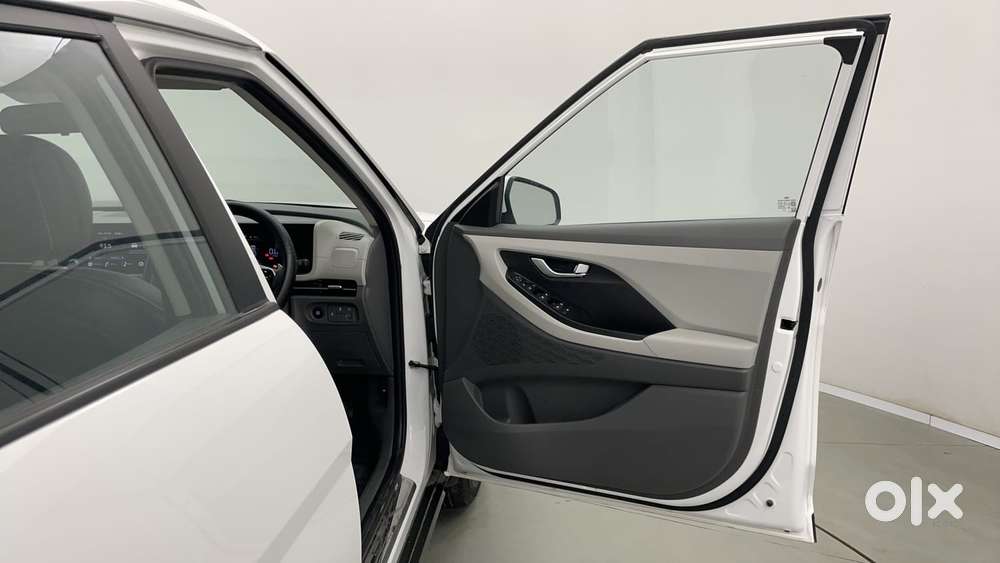 Hyundai Creta 1.5 Sx (o) Ivt Petrol, 2025, Petrol