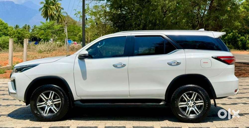 Toyota Fortuner 4x2 Mt 2.8 Diesel, 2023, Diesel