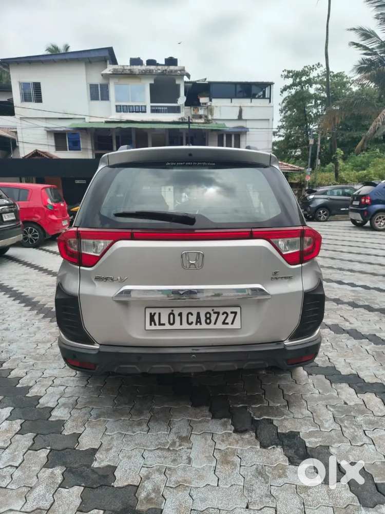 7seater Honda Brv Petrol Automatic