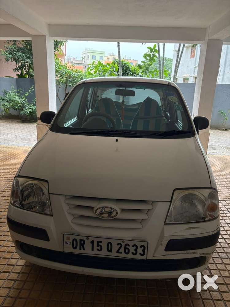 Hyundai Santro Gls 2010 Petrol  1st Owner  Well Maintained