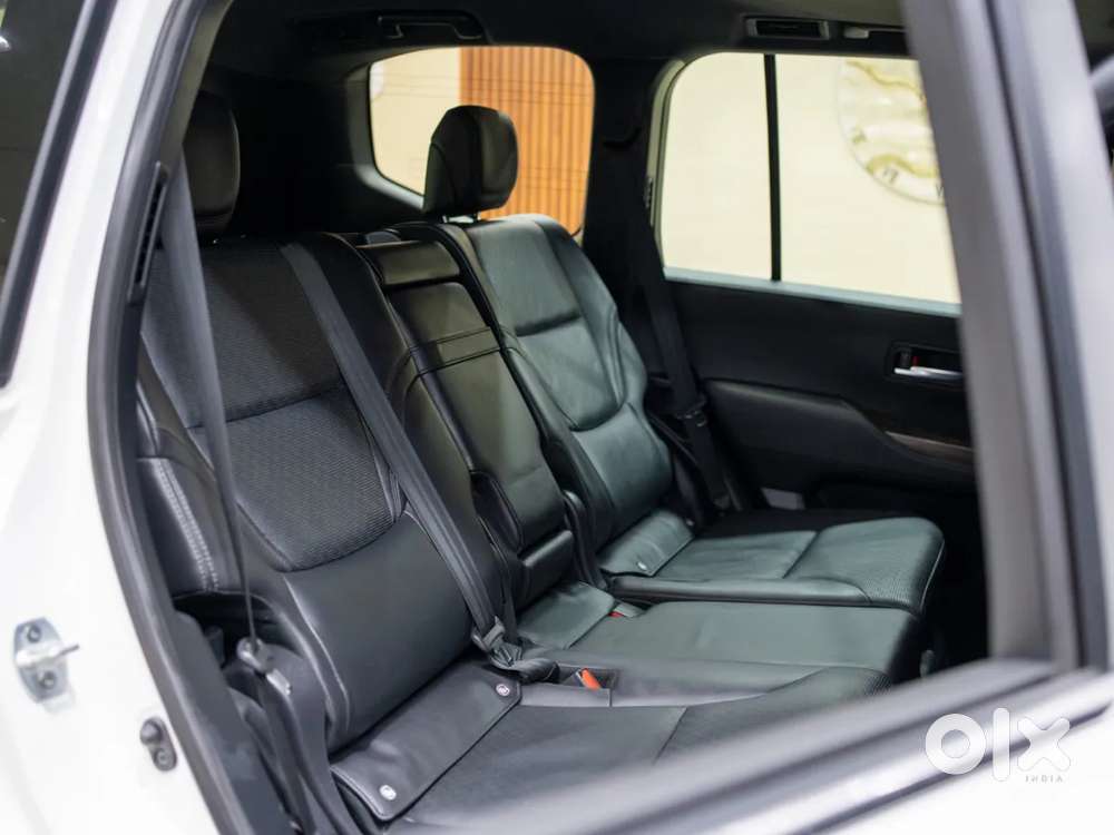 Toyota Land Cruiser 3.3 Zx Diesel, 2023, Diesel