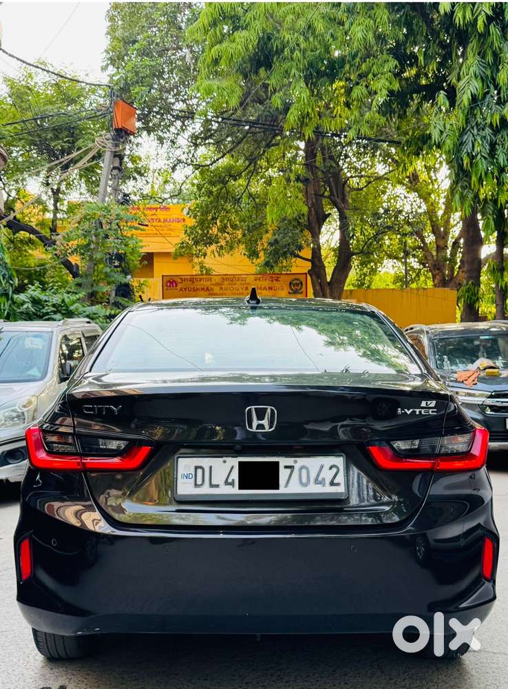 Honda City 1.5 V 5th Gen I-vtec Mt, 2020, Petrol