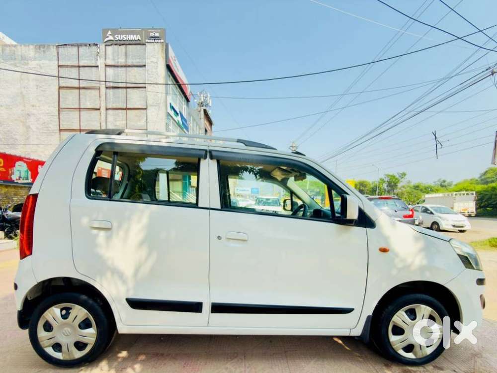 Maruti Suzuki Wagon R 1.0 Vxi, 2014, Petrol