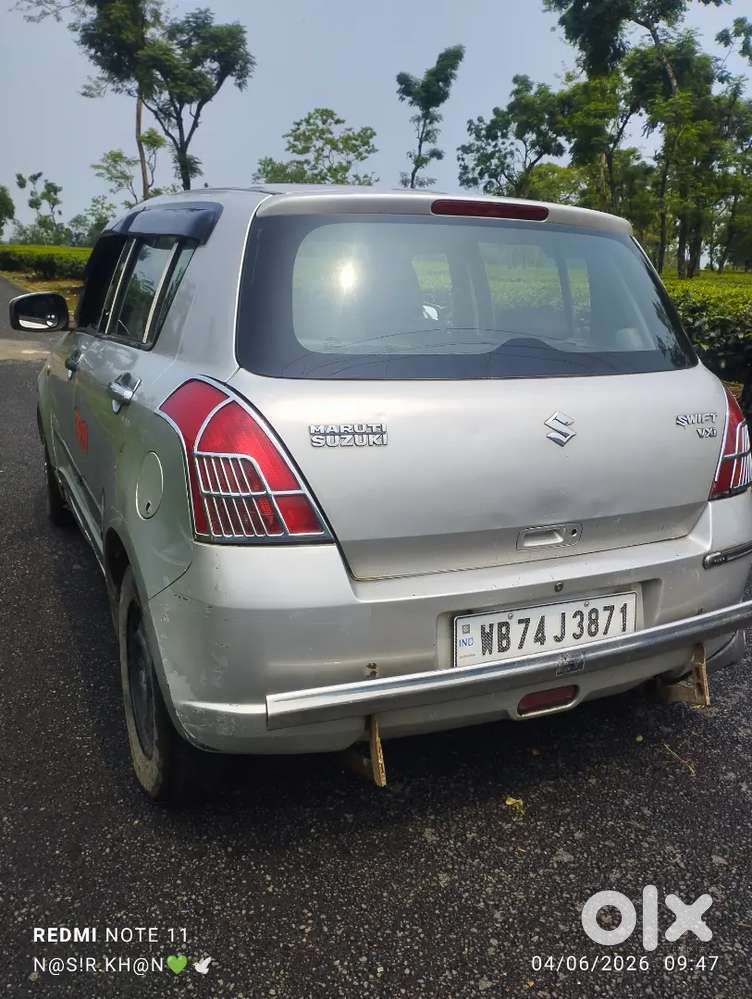 Maruti Suzuki Swift 2005 Petrol 80000 Km Driven