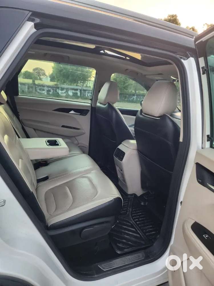 Mg Hector Pe 1.5 Dct Sharp
Petrol 
1st Owner 
Full Insurance