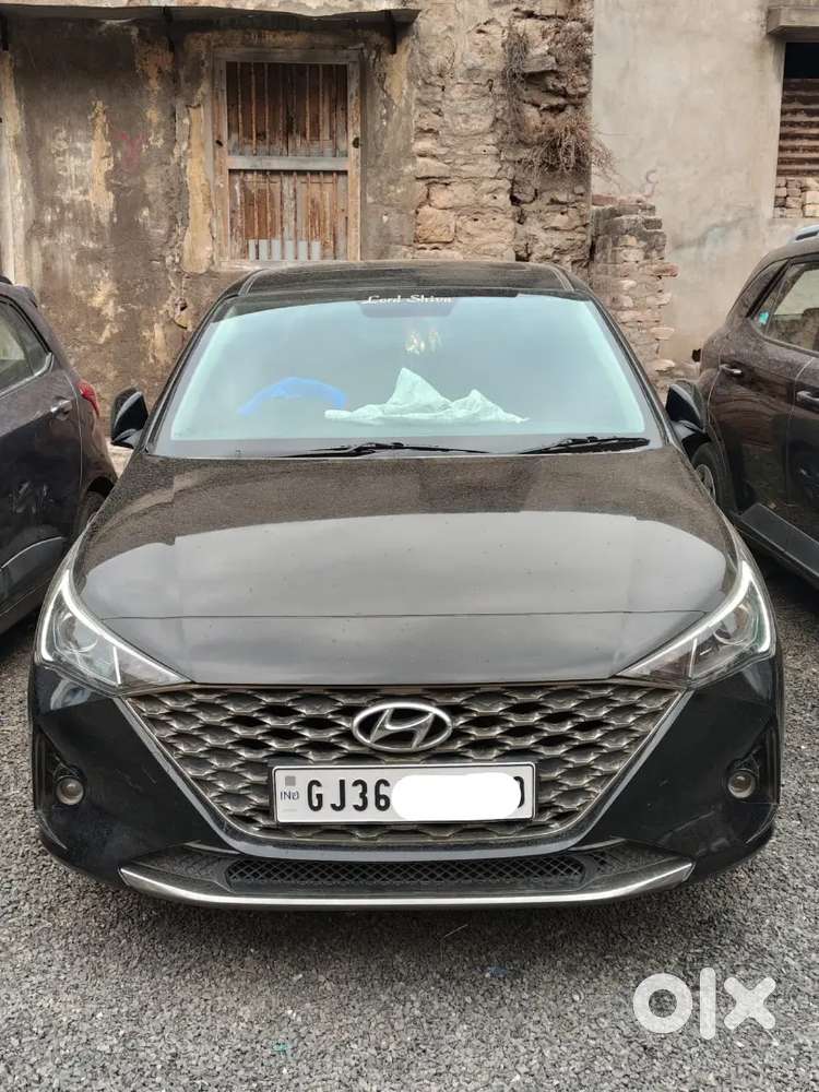 Hyundai Verna 2022 Diesel Well Maintained