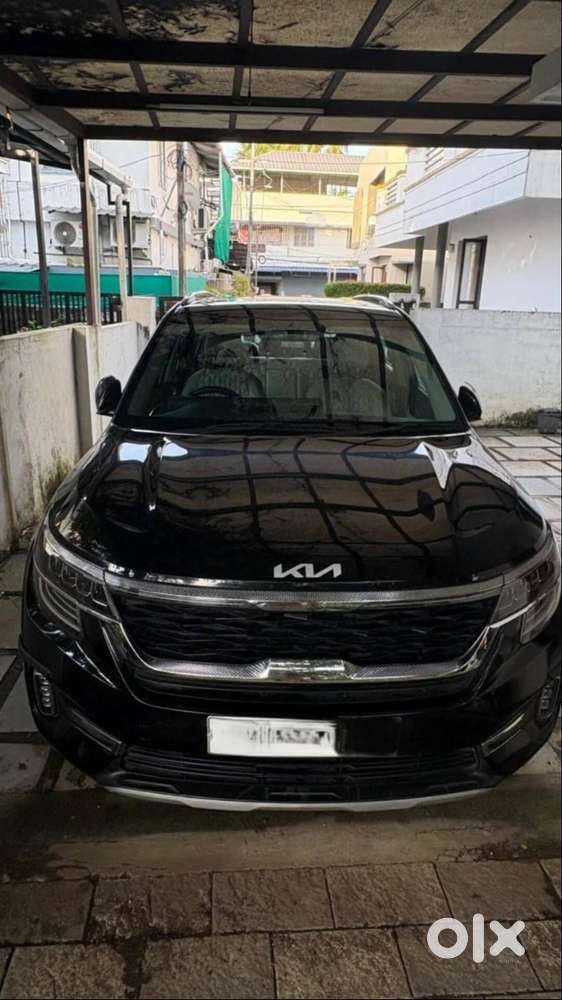 Kia Seltos 2021 Model, Black Color, 5 Years