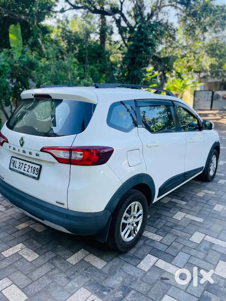 Renault Triber Rxt 2019 Showroom Service