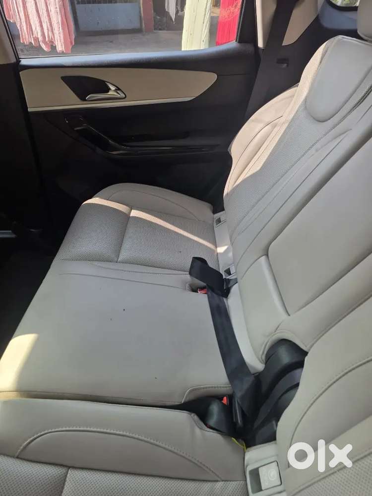 Mahindra Xuv700 Diesel Manual 2024
