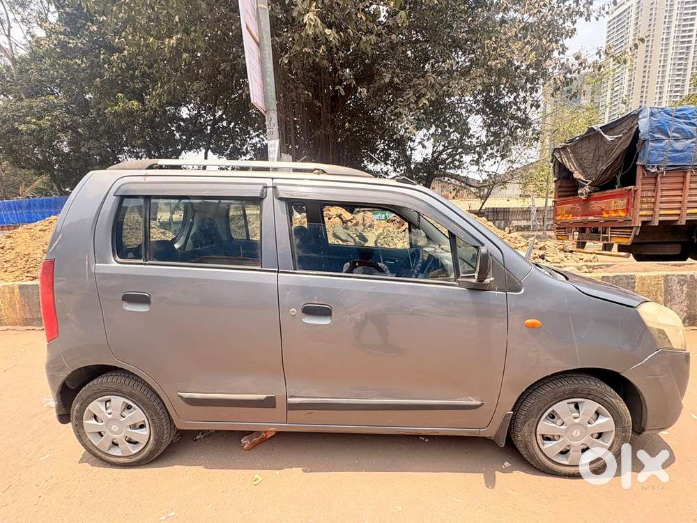 Only Dislpay Me Kadnr Baki Sagla New Hai Ata 30k Karcha Kela. Car Mady