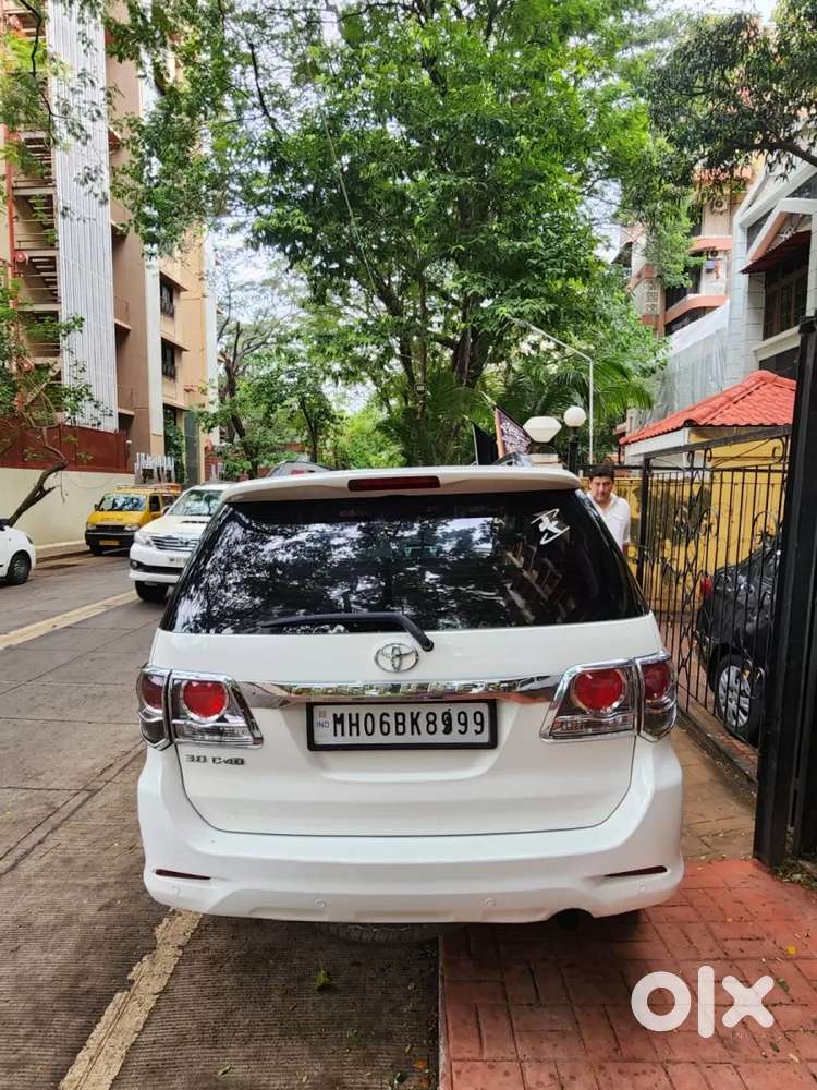 Toyota Fortuner 4x2 At, 2014, Diesel