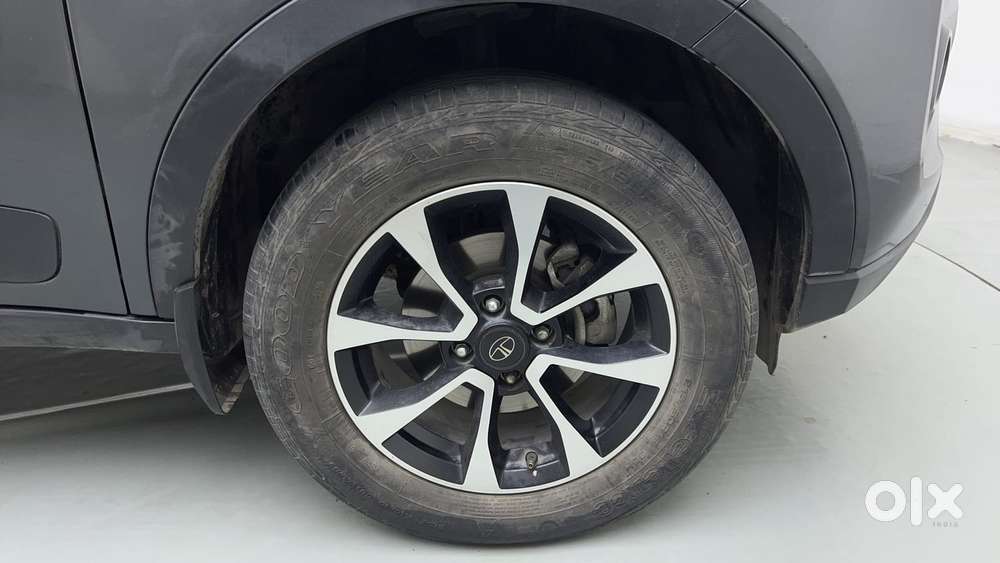 Tata Nexon 1.2 Revotron Xza Plus (o), 2020, Petrol