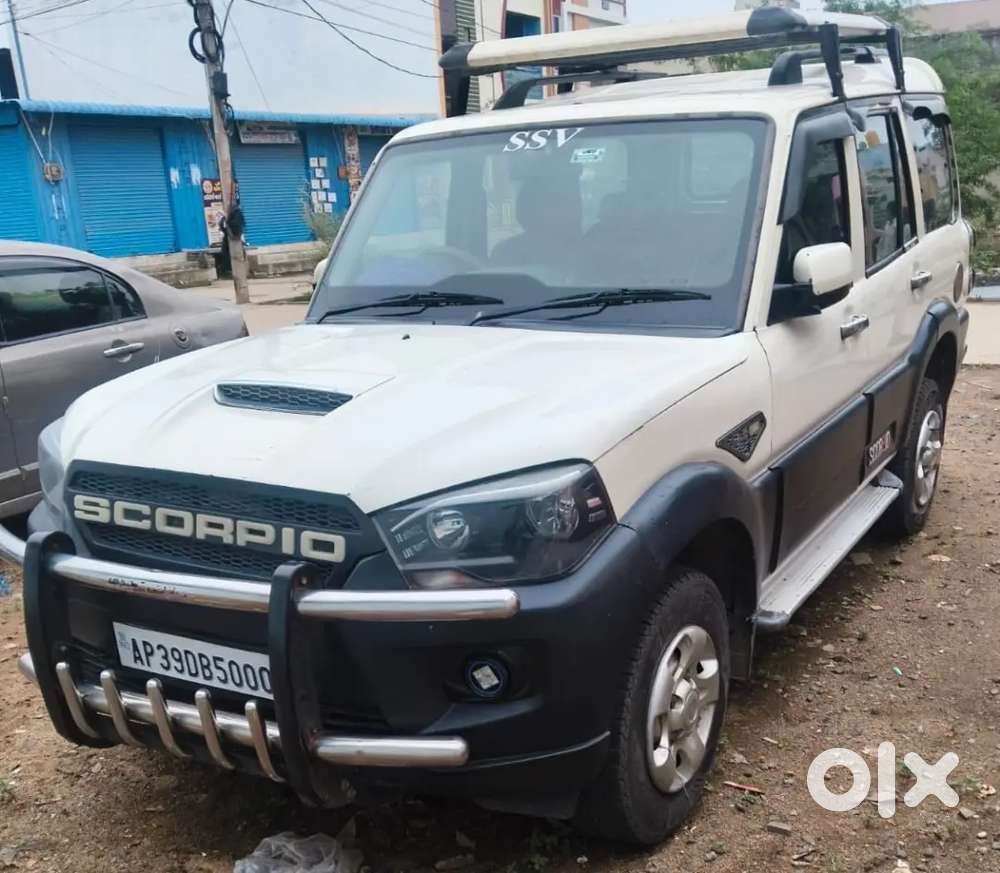 Mahindra Scorpio S3 2019 Sitting9