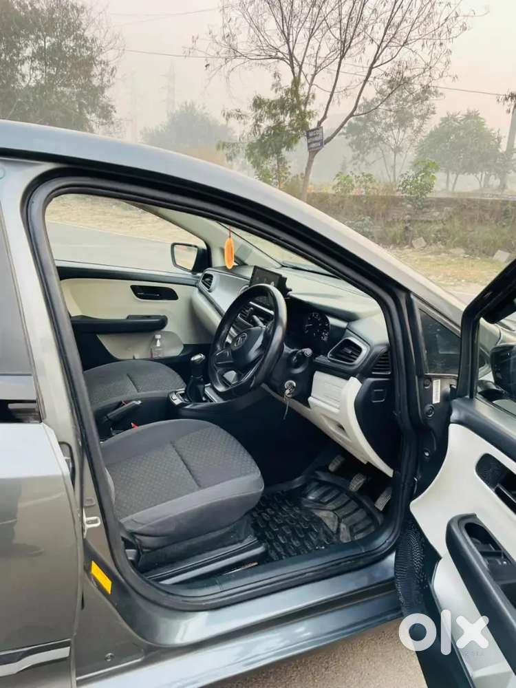 Tata Altroz 2022 Petrol 64000 Km Driven
