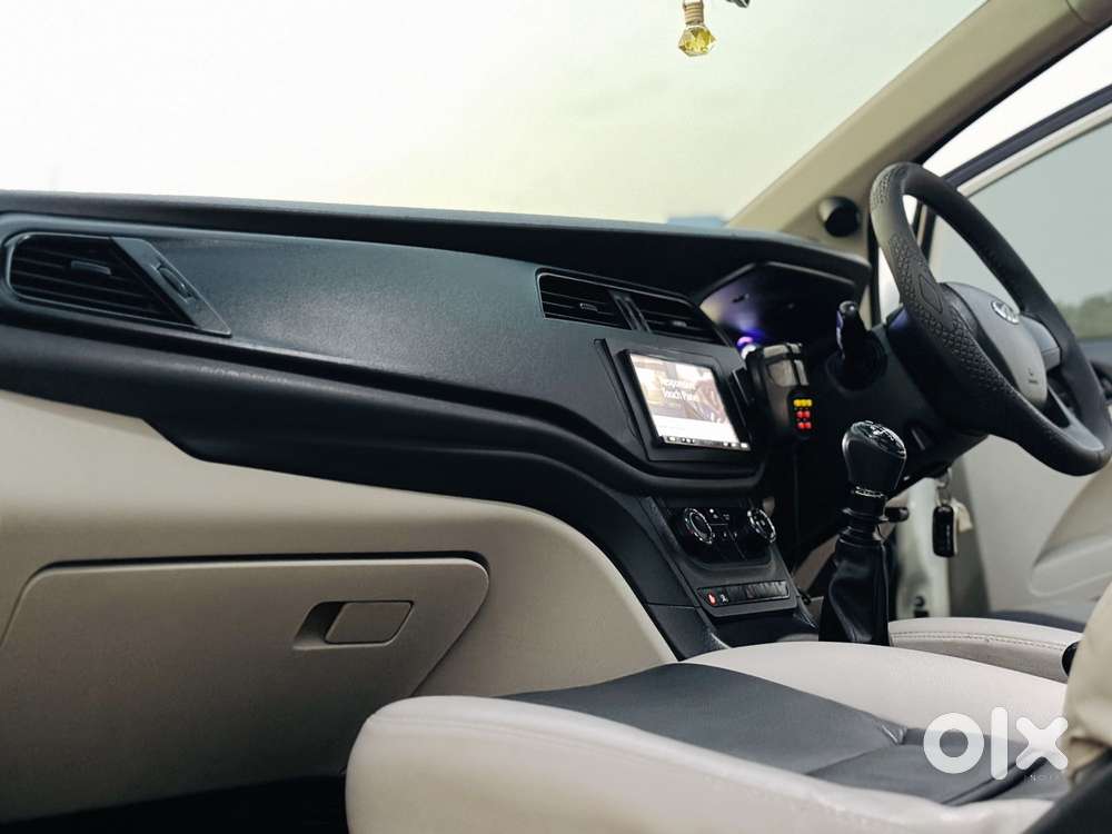 Mahindra Marazzo M2 8str, 2018, Diesel