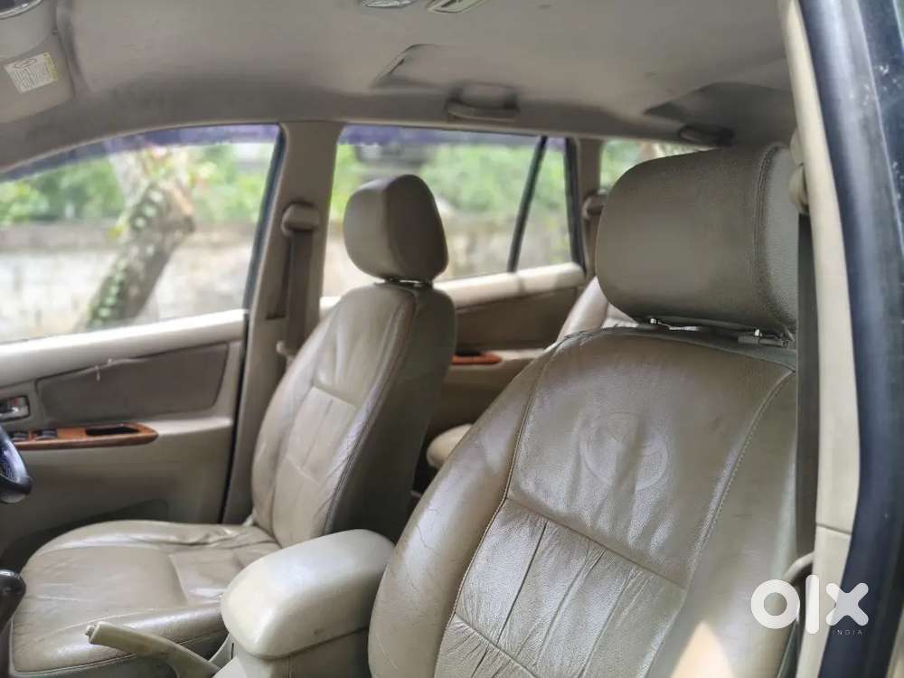 Toyota Innova 2.5 V 2008