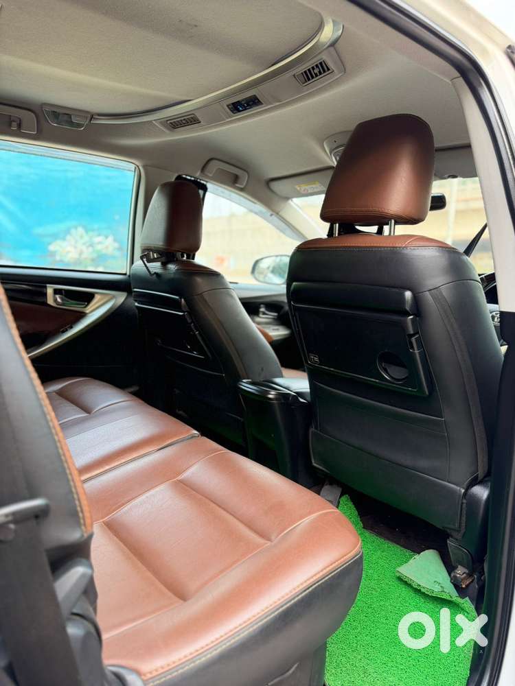 Toyota Innova Crysta 2.4 V 7 Str, 2022, Diesel