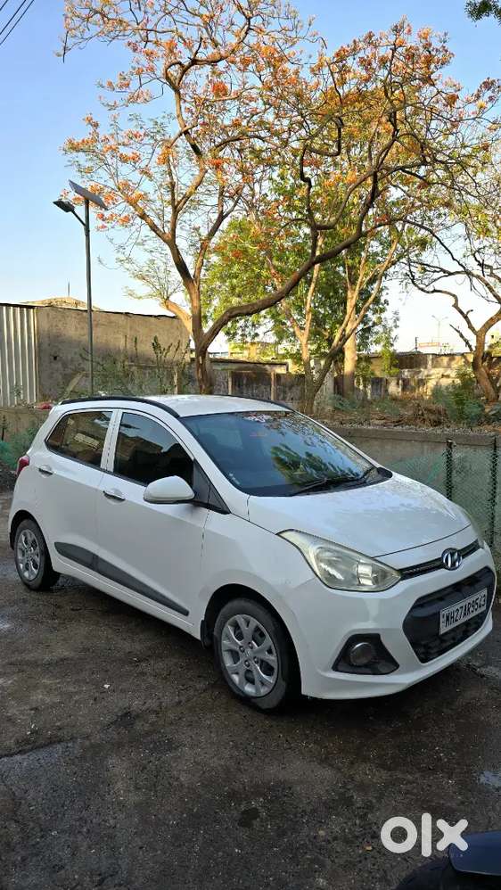 Hyundai Grand I10 2014 Petrol Well Maintained