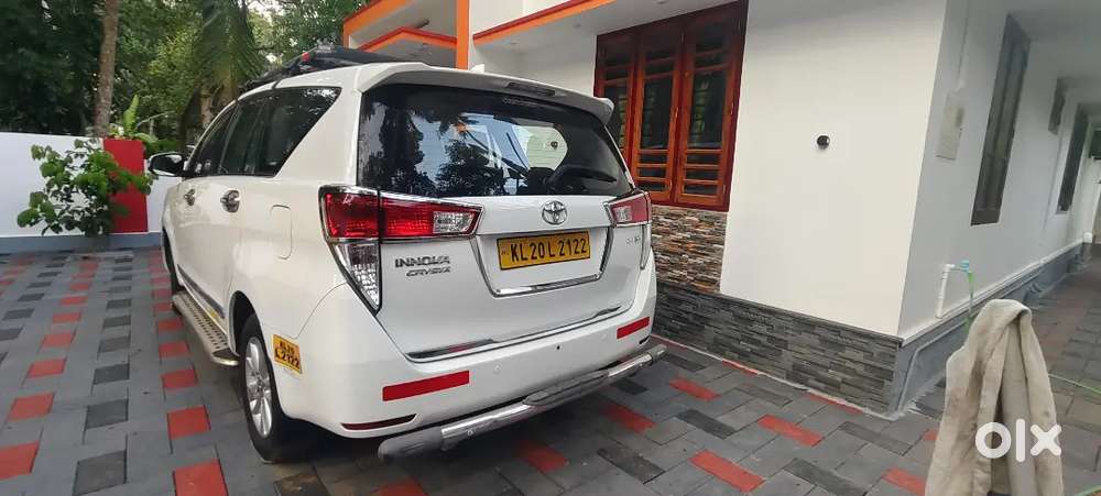 Toyota Innova Crysta 2017