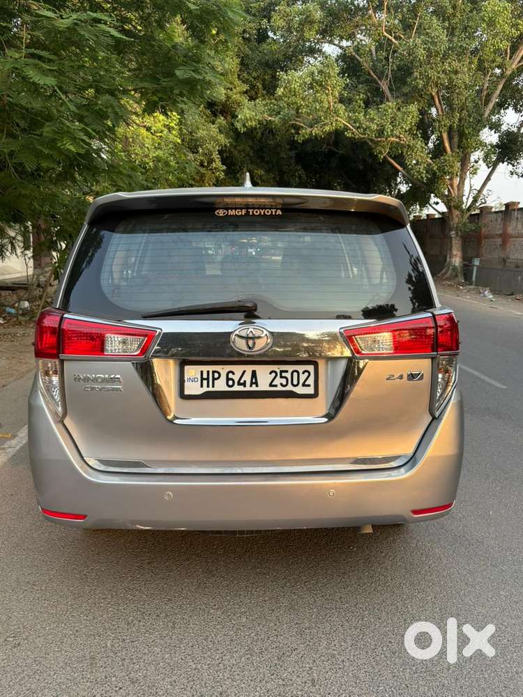 Toyota Innova Crysta 2.4 V, 2016, Diesel