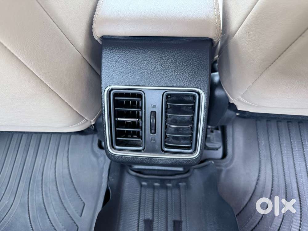 Honda City 1.5 V 5th Gen I-vtec Mt, 2022, Petrol