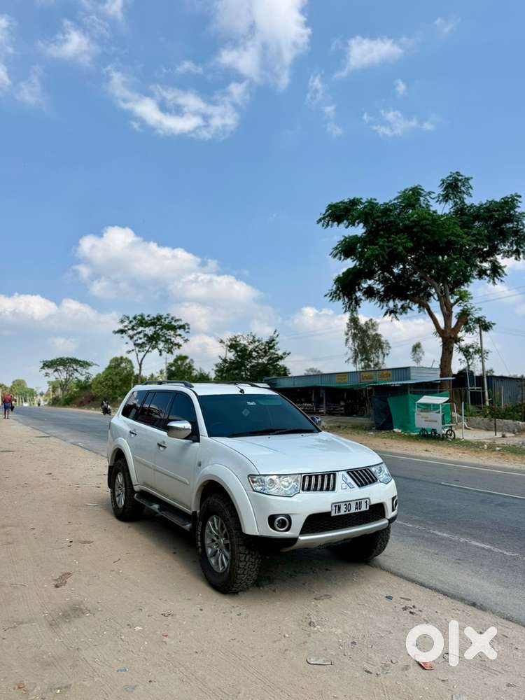 Mitsubishi Pajero Sport 2012 Diesel Car