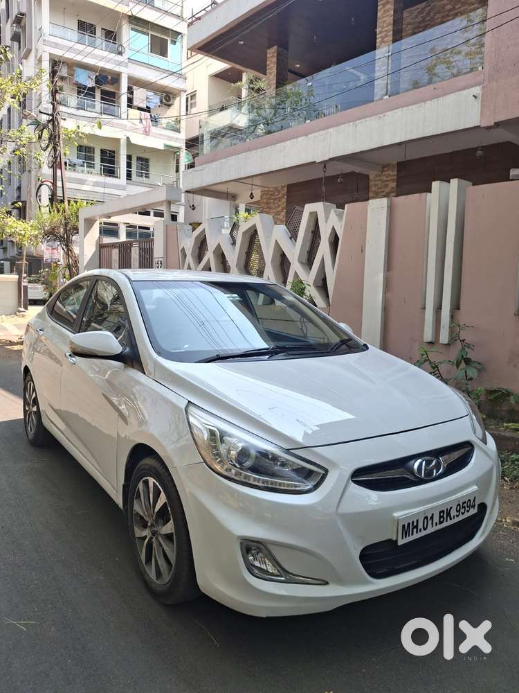 Hyundai Verna Fluidic 1.6 Vtvt Sx Opt, 2014, Petrol