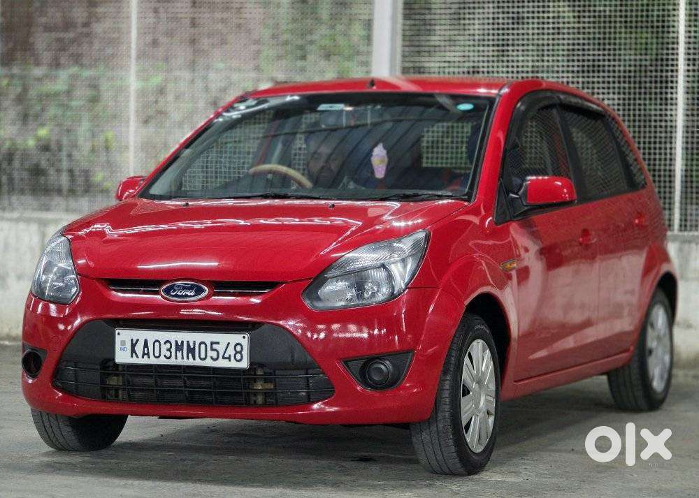 Ford Figo, 2010, Petrol