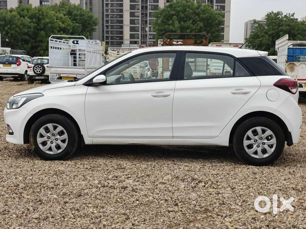 Hyundai Elite I20 Sportz (o) 1.4, 2017, Diesel
