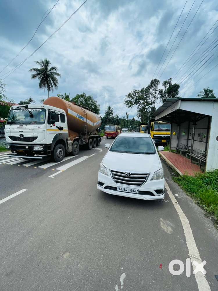 Toyota Innova Diesel 2016 Car