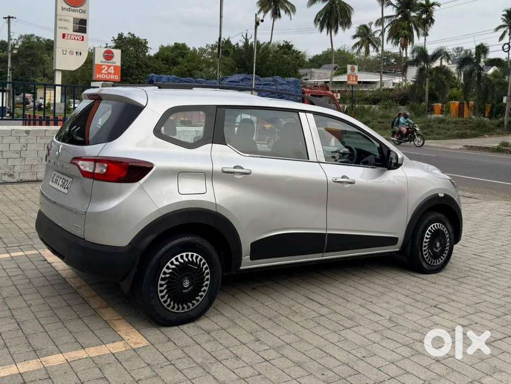 Renault Triber Rxl, 2021, Petrol