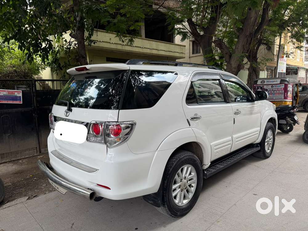 Toyota Fortuner Diesel 2013