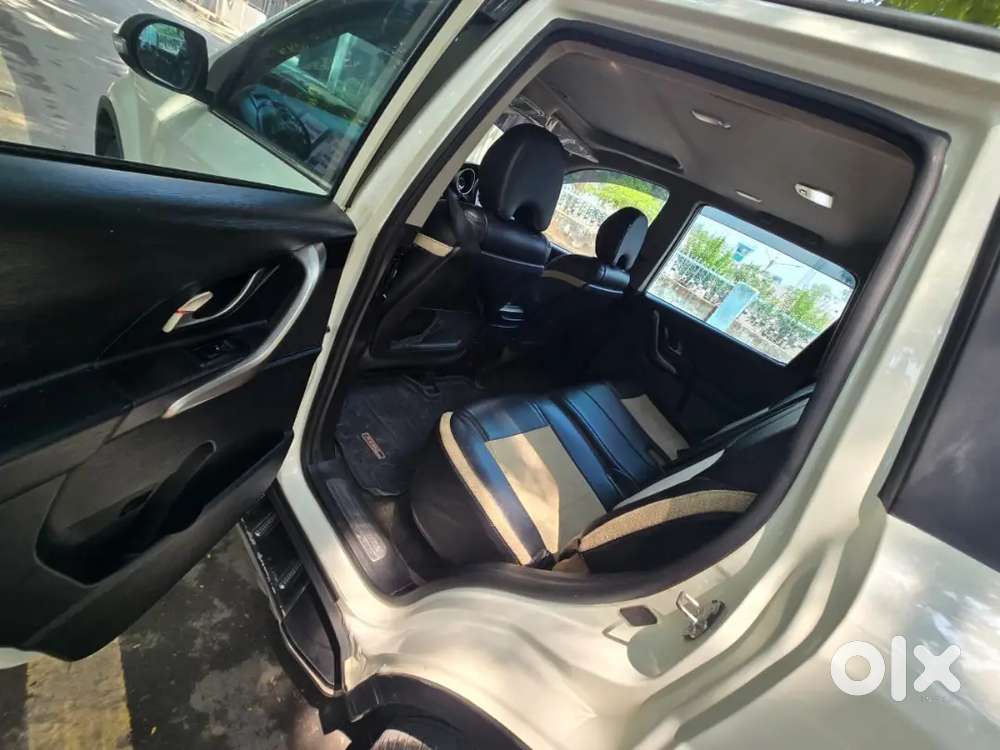 Mahindra Xuv500 Diesel 2021 Manual