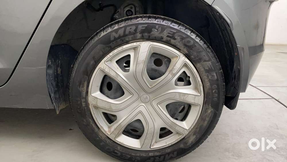 Tata Altroz 1.2 Xm Plus, 2024, Petrol