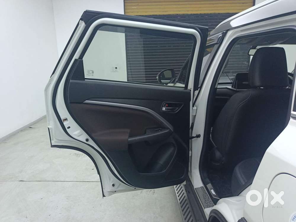 Maruti Suzuki Brezza Zxi Plus At, 2022, Petrol