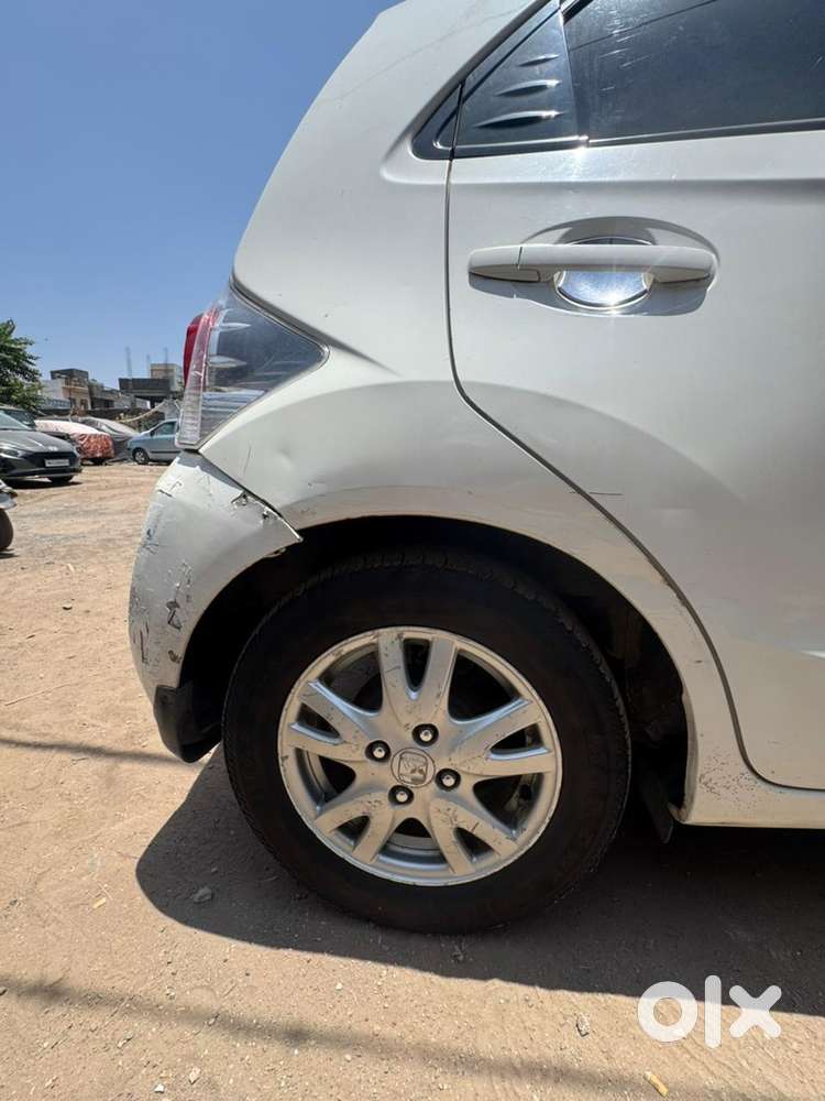 Honda Br-v Petrol 2012 Year