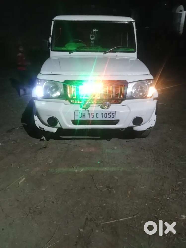 Mahindra Bolero Sle  2028  Tak Hai