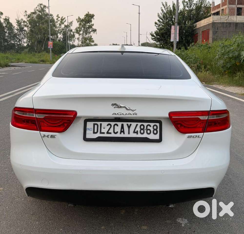 Jaguar Xe Prestige, 2018, Petrol