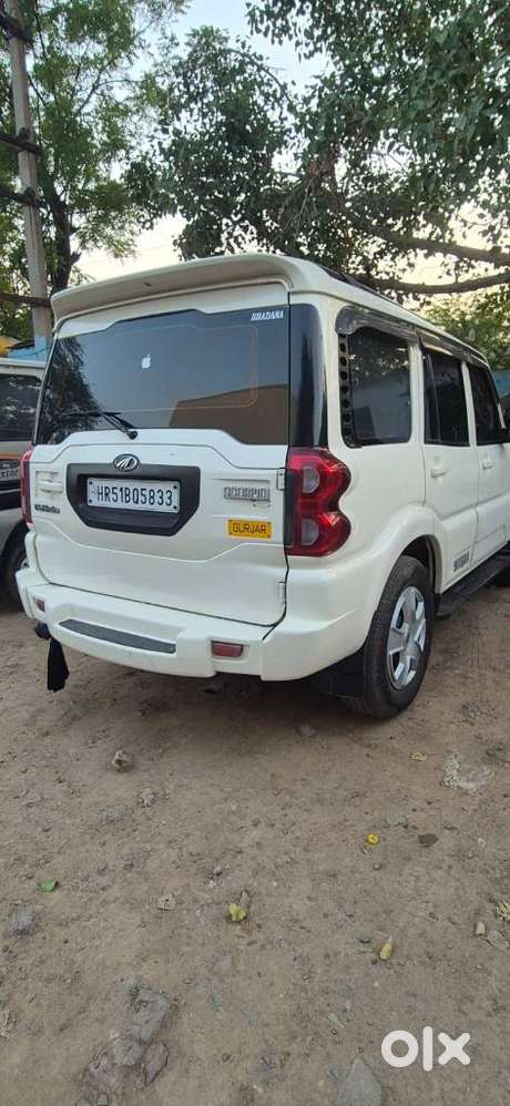 Mahindra Scorpio S6 Plus, 2017, Diesel