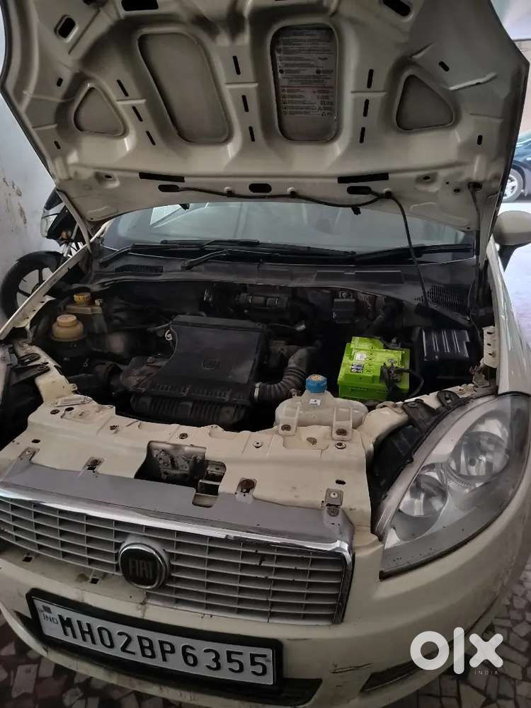 Fiat Linea 2010 Petrol 65000 Km Driven