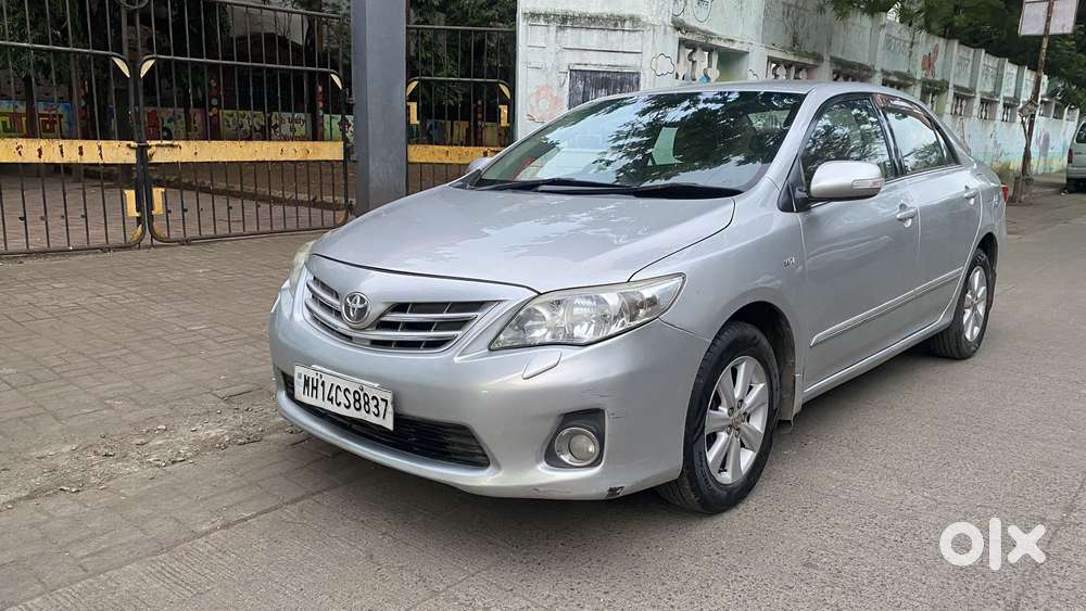 Toyota Corolla Altis [ ] 1.8 Vl At, 2011, Petrol
