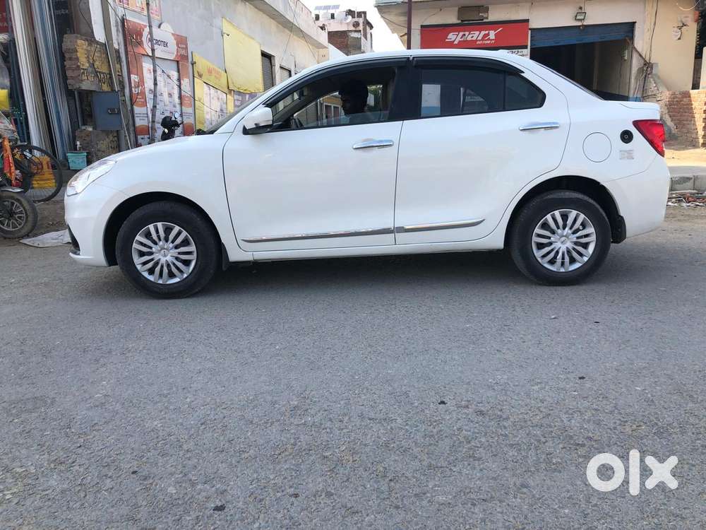 Maruti Suzuki Dzire 1.2 Vxi Cng, 2022, Petrol