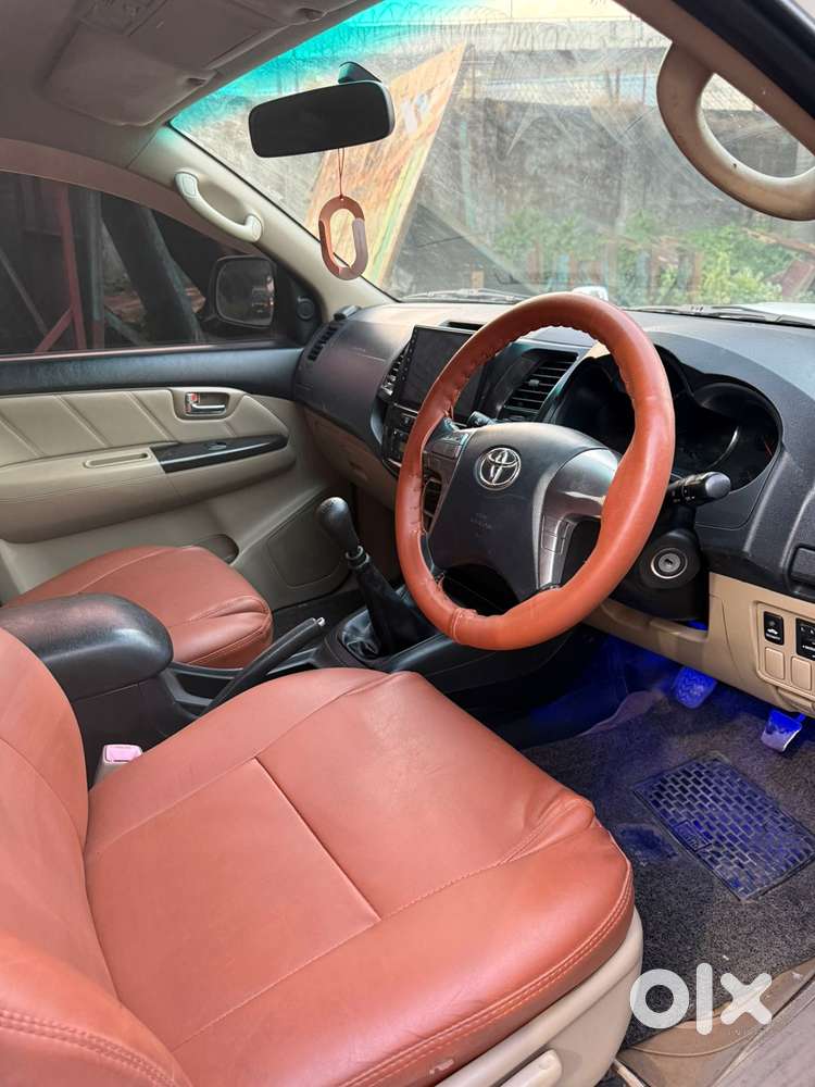 Toyota Fortuner 2011-2016 4x2 Manual, 2014, Diesel