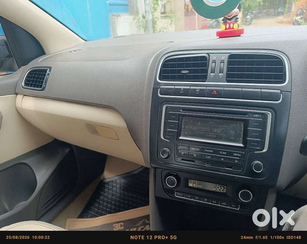 Volkswagen Vento Petrol Highline At, 2014, Petrol