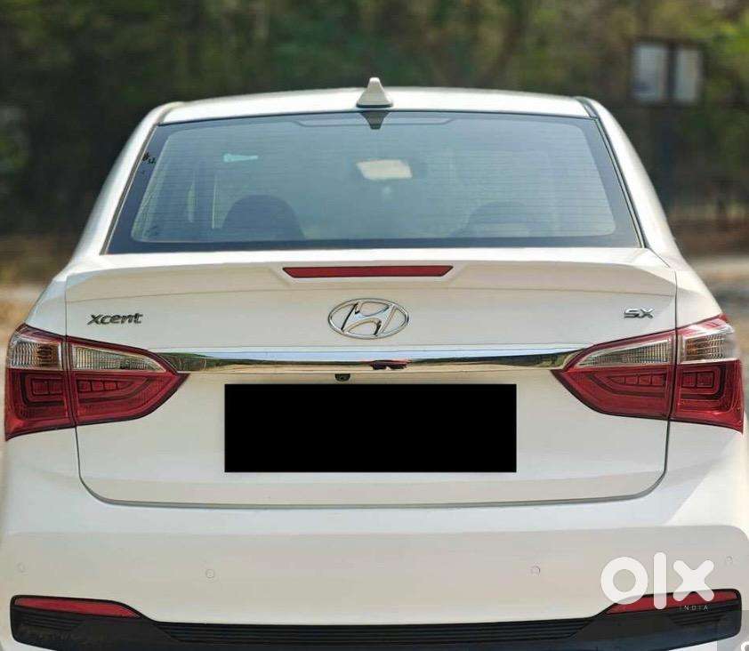 Hyundai Xcent 2017 Petrol Well Maintained