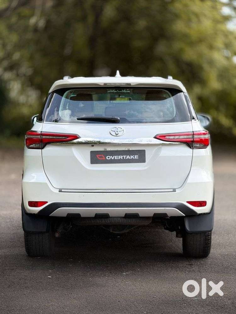 Toyota Fortuner 3.0 4x2 Automatic, 2022, Diesel