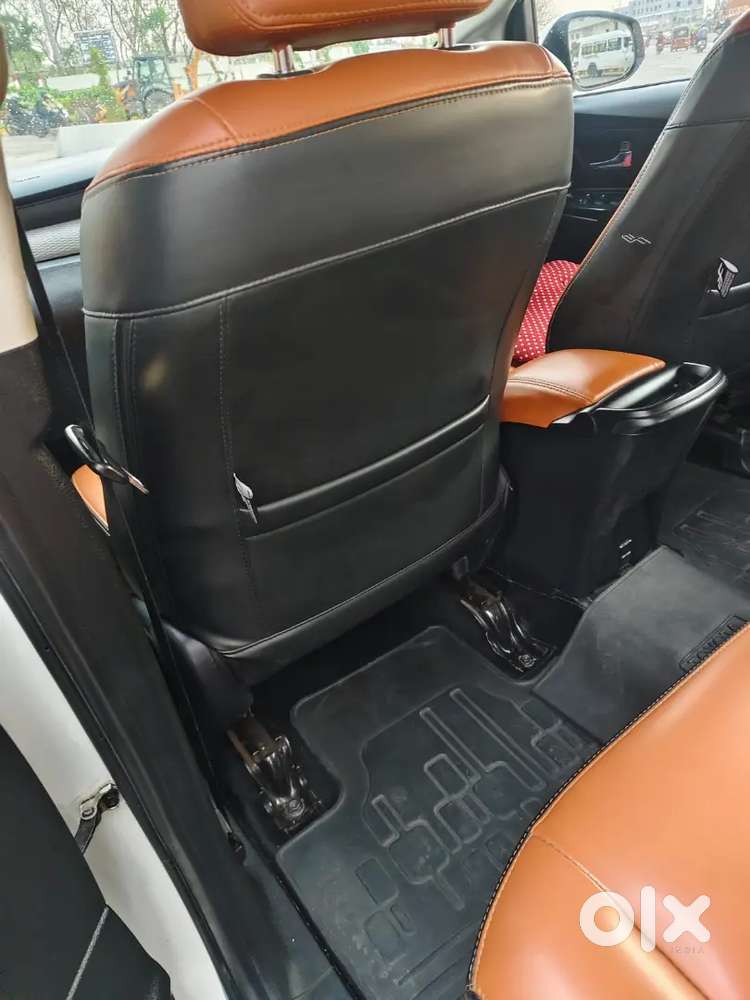 Toyota Innova Crysta 2018