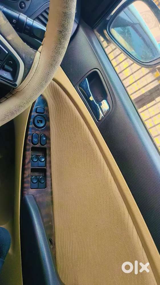 Hyundai Verna 2011 Diesel 118000 Km Driven