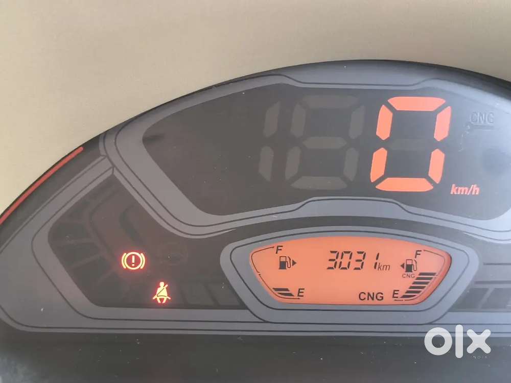 Maruti Suzuki Eeco 2025 Cng & Hybrids 4030 Km Driven