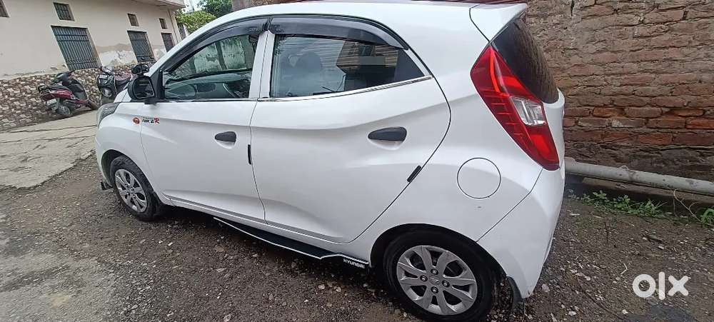 Hyundai Eon Magna 2018